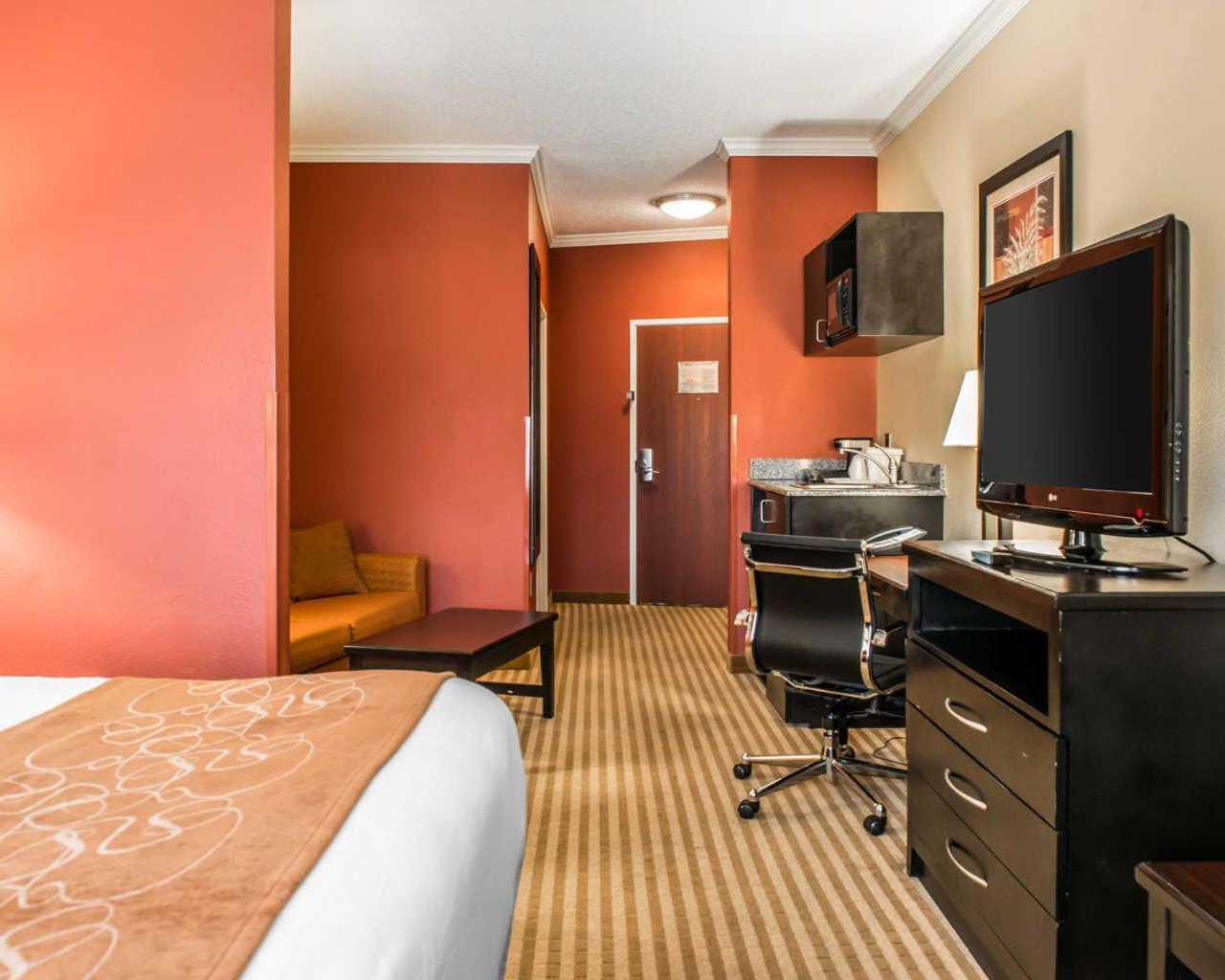 Comfort Suites Panama City Near Tyndall Afb Екстер'єр фото