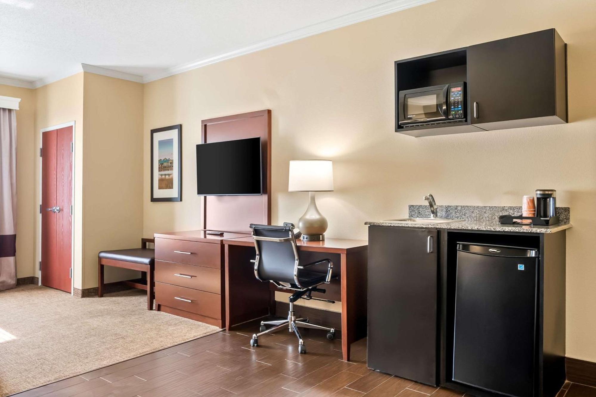 Comfort Suites Panama City Near Tyndall Afb Екстер'єр фото